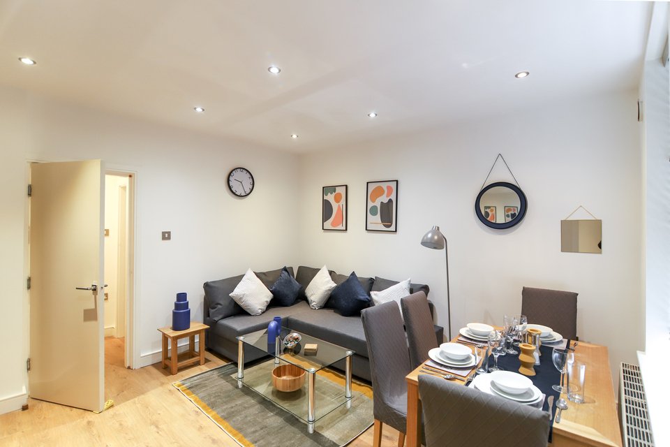 dining area of Sheffield city centre serviced apartment